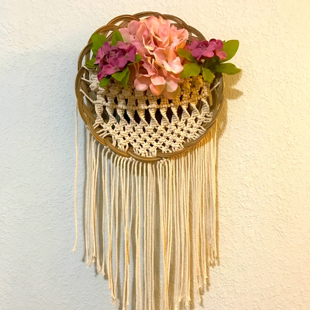 Macrame basket wall planter hanging